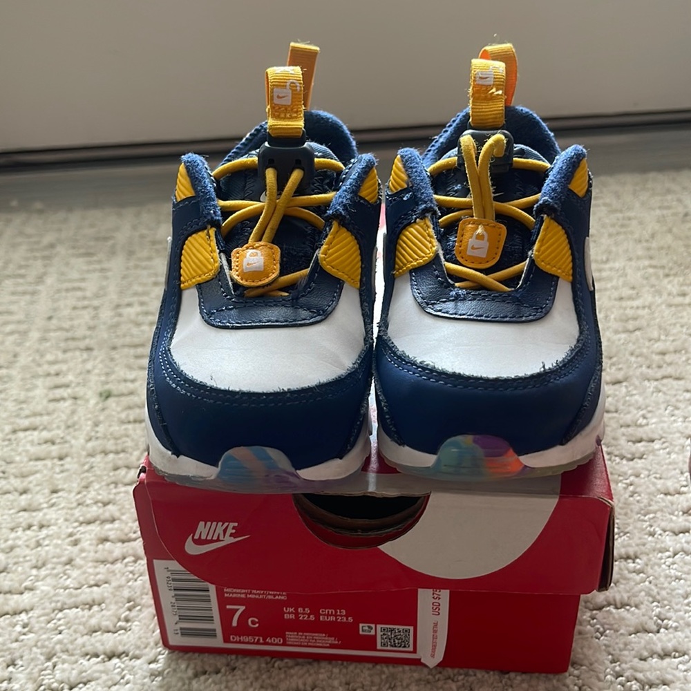 Nike- size 7c. Like new worn a couple of times